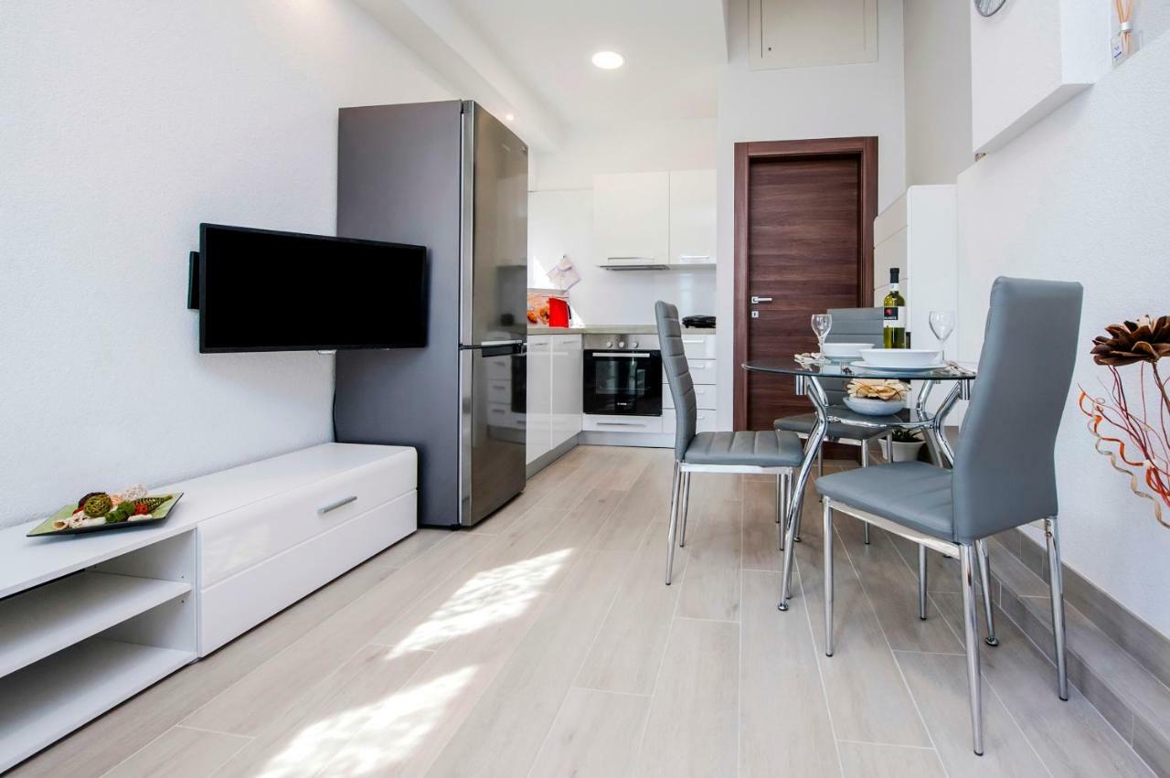 Apartment Anastasia Rovinj Ngoại thất bức ảnh